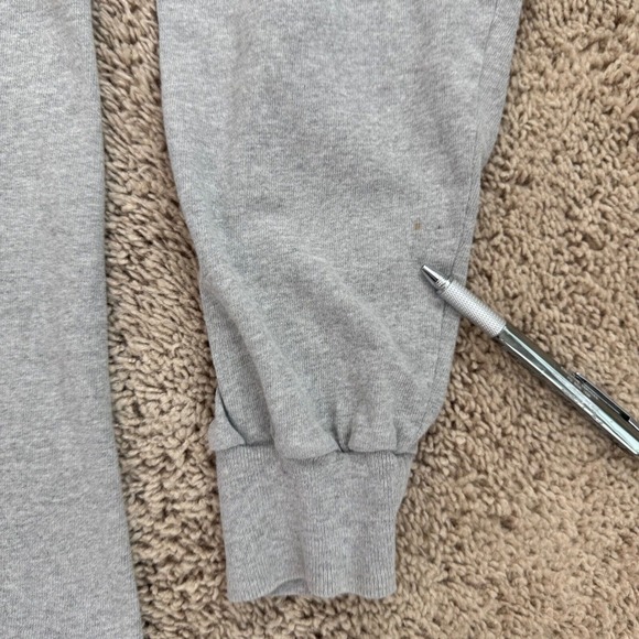 UConn Huskies Champion Long Sleeve T-Shirt Mens L Arch Spellout Over C Gray Tee - Picture 6 of 11